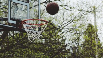 How To Make Better Decisions On The Basketball Court