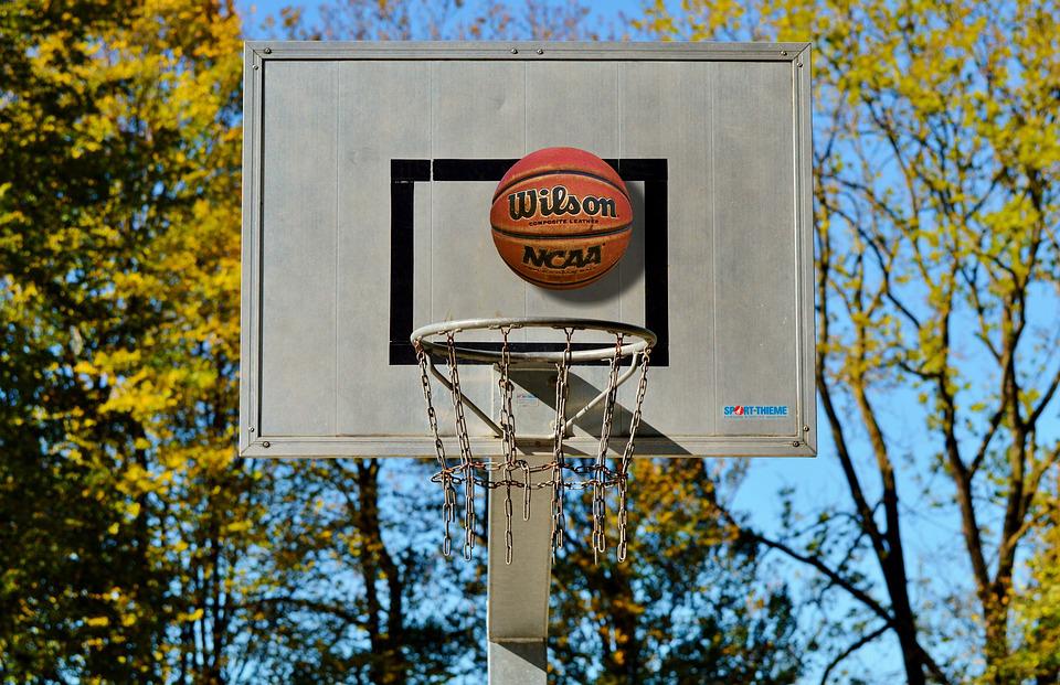 Polycarbonate, Acrylic, Glass, and Plastic Basketball Hoops - Which Backboard Material Is Best?