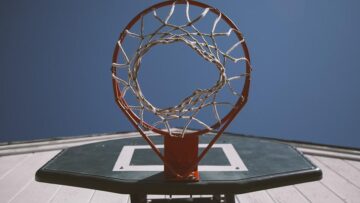 Basketball Free-Throw Shooting – An Analogy Between the Shooting Arm