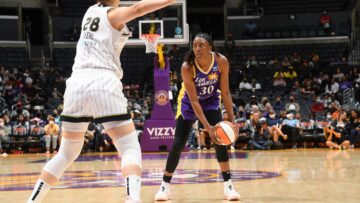 Nneka Ogwumike Sets Record For Most 30-Point Games in Sparks