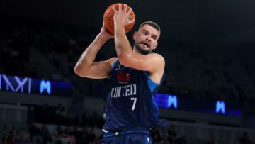 Former NBA, Kentucky player Isaac Humphries comes out as only