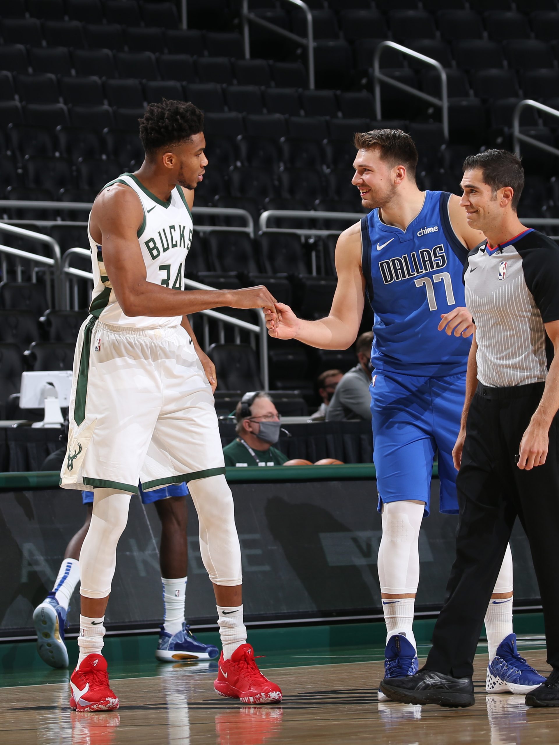 Preview: Giannis Antetokounmpo and Luka Doncic Lead Bucks and Mavs Into Final Encounter