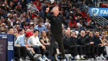 Steve Kerr Frustrated With NBA’s ‘Selective’ Officiating On Travel Calls