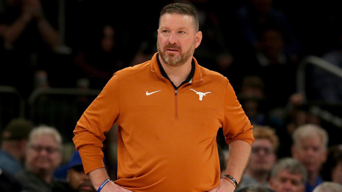 Texas suspends coach Chris Beard after arrest on assault charge for alleged strangulation of family member