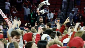 College basketball scores, winners and losers: Big 12 flexes muscle