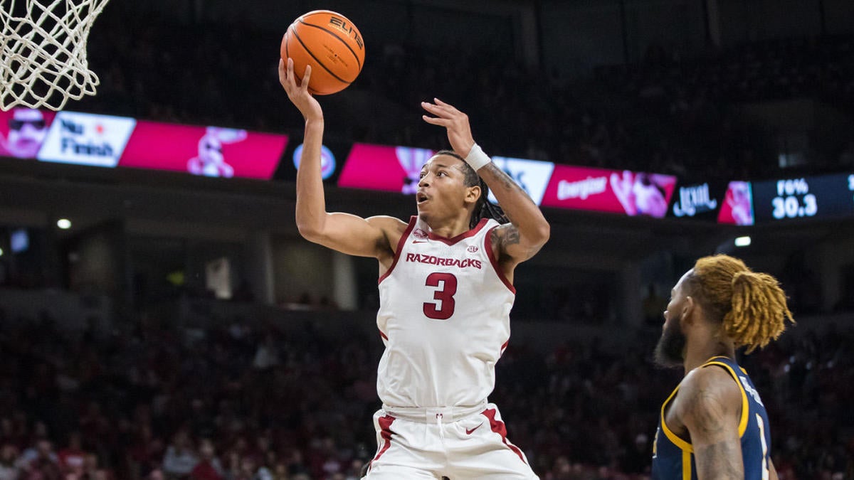 Arkansas' Nick Smith, projected NBA Draft lottery pick, to return from injury against Mississippi State
