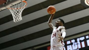 College basketball rankings: Alabama rises to top spot in latest