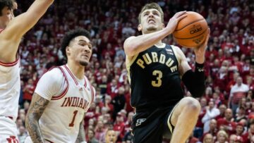 College basketball rankings: Purdue holds on to No. 1 spot
