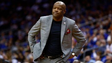 Ex- St. John’s coach Mike Anderson planning to file lawsuit