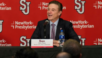 Rick Pitino says accidentally giving away phone number during Knicks-Cavs
