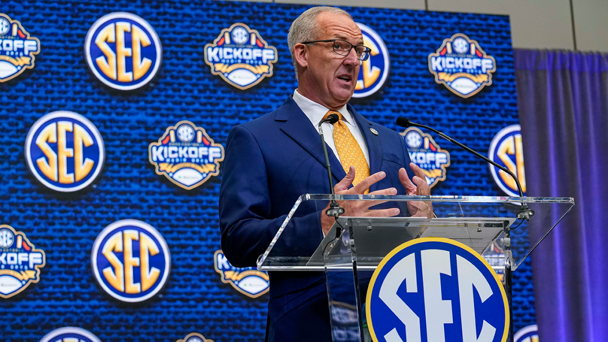 SEC's Greg Sankey weighs in on steeper penalties for field, court stormings: 'People have to stop it'