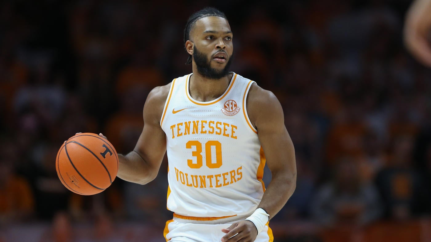 Tennessee vs. Illinois live stream, TV channel, watch online, prediction, pick, spread, basketball game odds