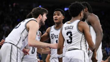 College basketball rankings: Duke moves into top 15, Baylor with