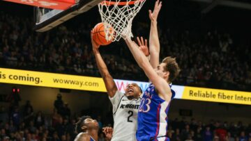 College basketball chaos: Four teams in top five lose to