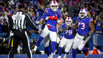 Everyone to blame for Eagles’ epic collapse; Bills get another