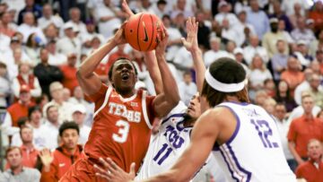 College basketball scores, winners and losers: Texas rallies to upset