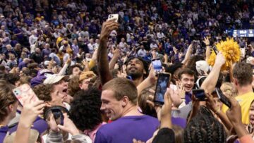 SEC fines LSU $100K for court storming after Tigers pull