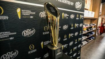 College Football Playoff finalizes TV deal beginning in 2026 as
