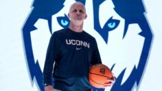 Why Dan Hurley stayed at UConn: Texts with LeBron James,